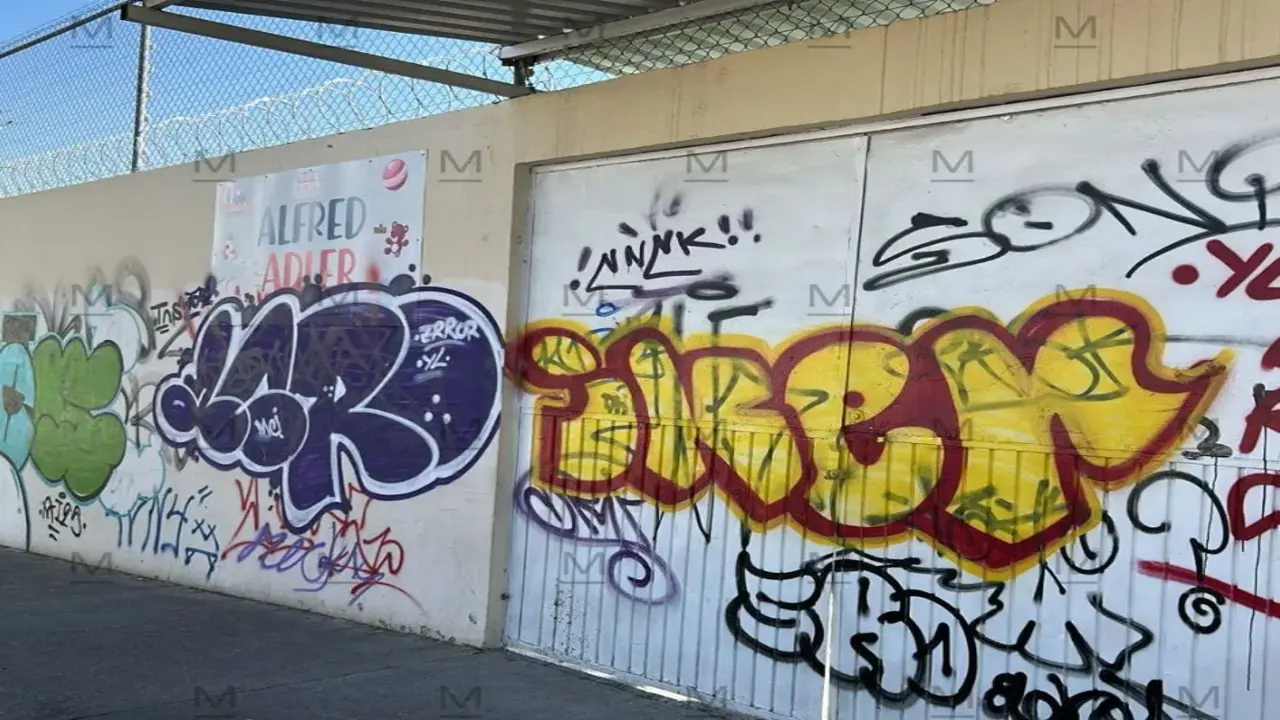 Padres de familia del kínder Alfred Adler irán a huelga por mala infraestructura del plantel