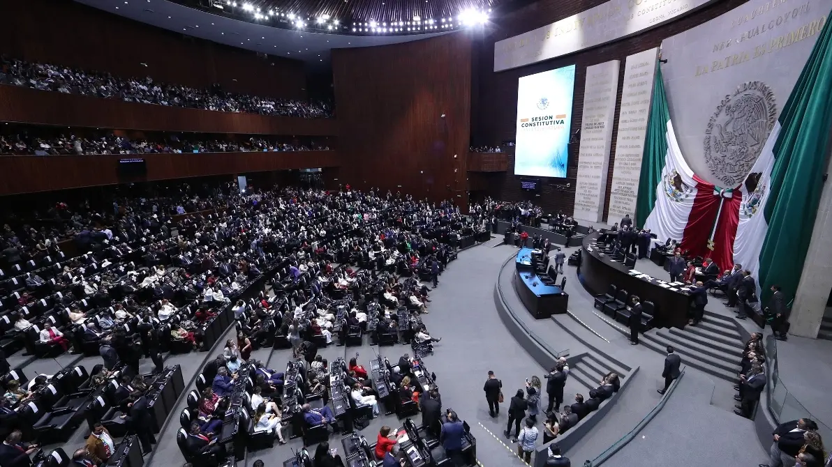 Jueces se amparan con anterior legislatura