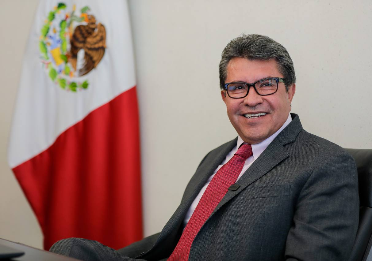 Monreal aclara que la reforma laboral de 40 horas no está en la agenda legislativa