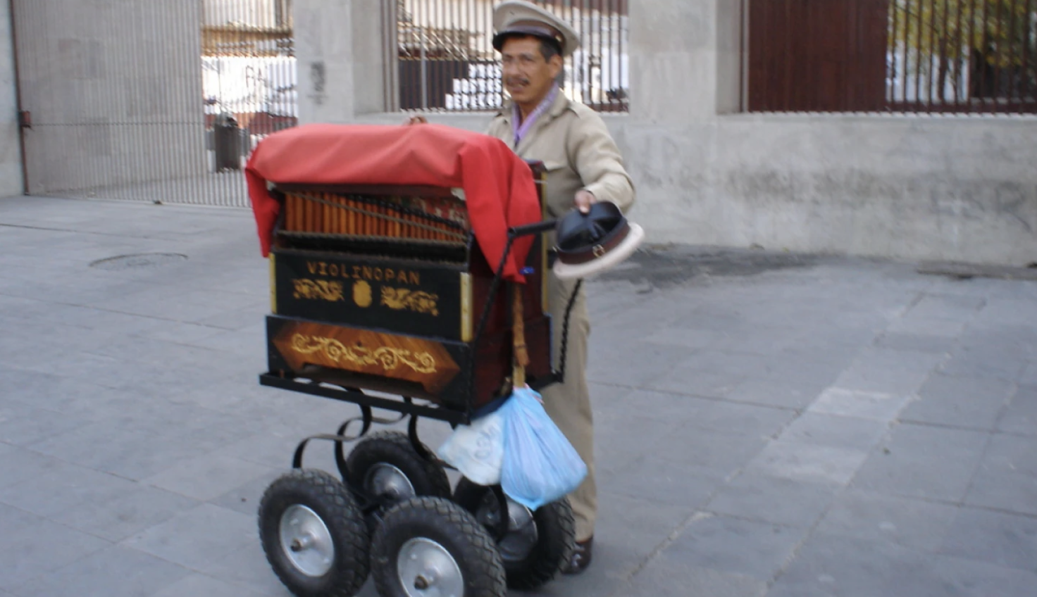 Declaran a los organilleros Patrimonio Cultural Inmaterial en CDMX